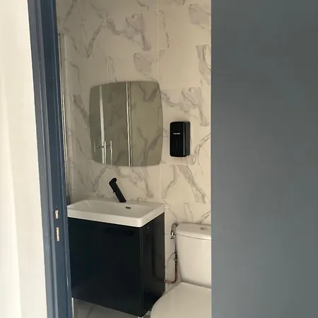 Hotel De La Gare-les Floralies *